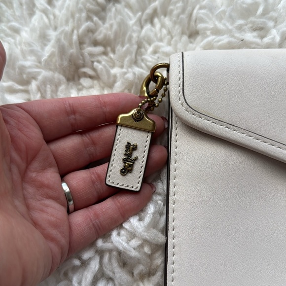 Coach Courier‎ Leather Clutch - Picture 2 of 10